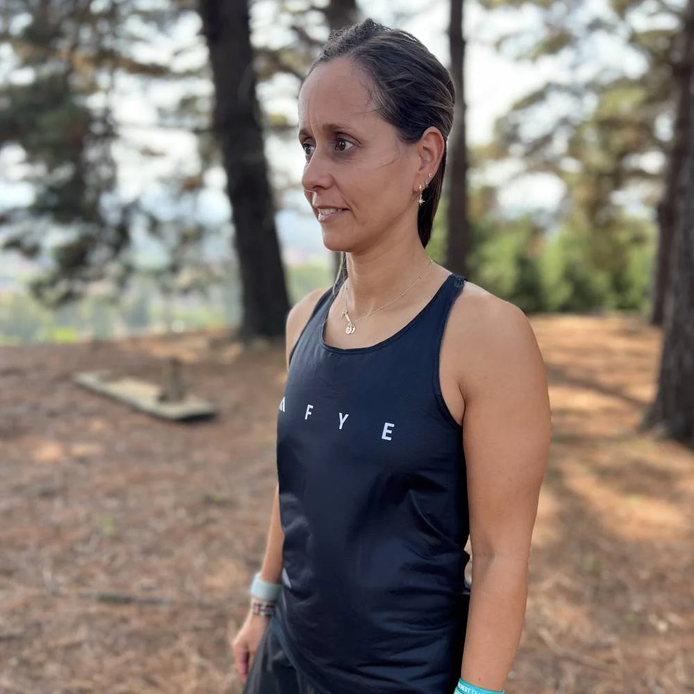 CAMISETA DE TIRANTES TÉCNICA FIND YOUR EVEREST ELITE MUJER - Negro - Imagen 6