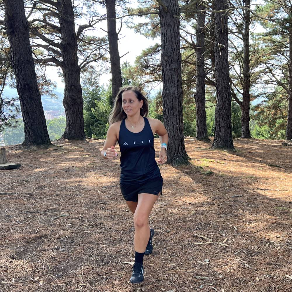 CAMISETA DE TIRANTES TÉCNICA FIND YOUR EVEREST ELITE MUJER - Negro - Imagen 3