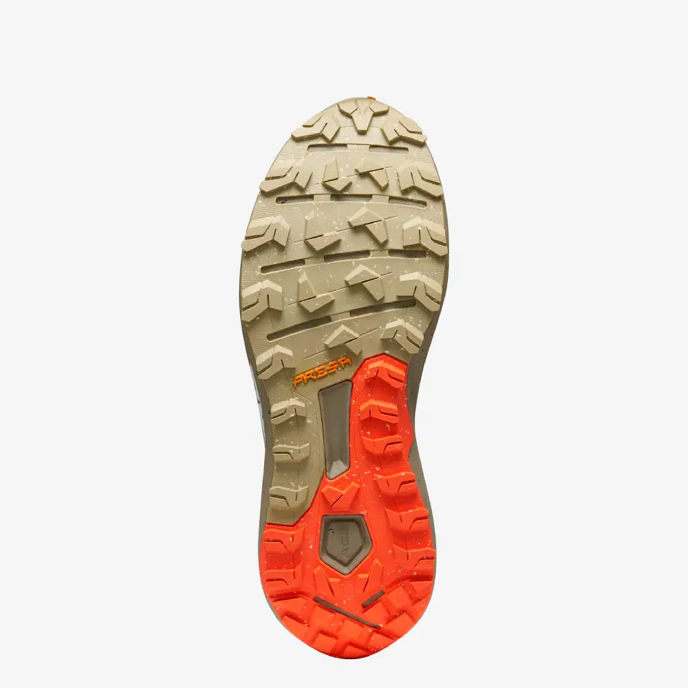 ZAPATILLAS SCARPA SPIN PLANET - Sand / Dark Flamingo - Imagen 5