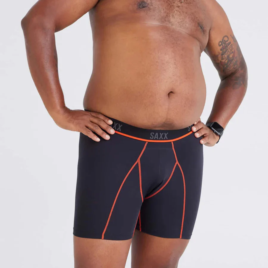 CALZONCILLOS BÓXER SAXX KINETIC LIGHT-COMPRESSION MESH - Negro / Rojo - Imagen 3