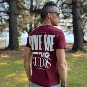 CAMISETA FIND YOUR EVEREST - GIVE ME FUCKING KUDOS - Kazam