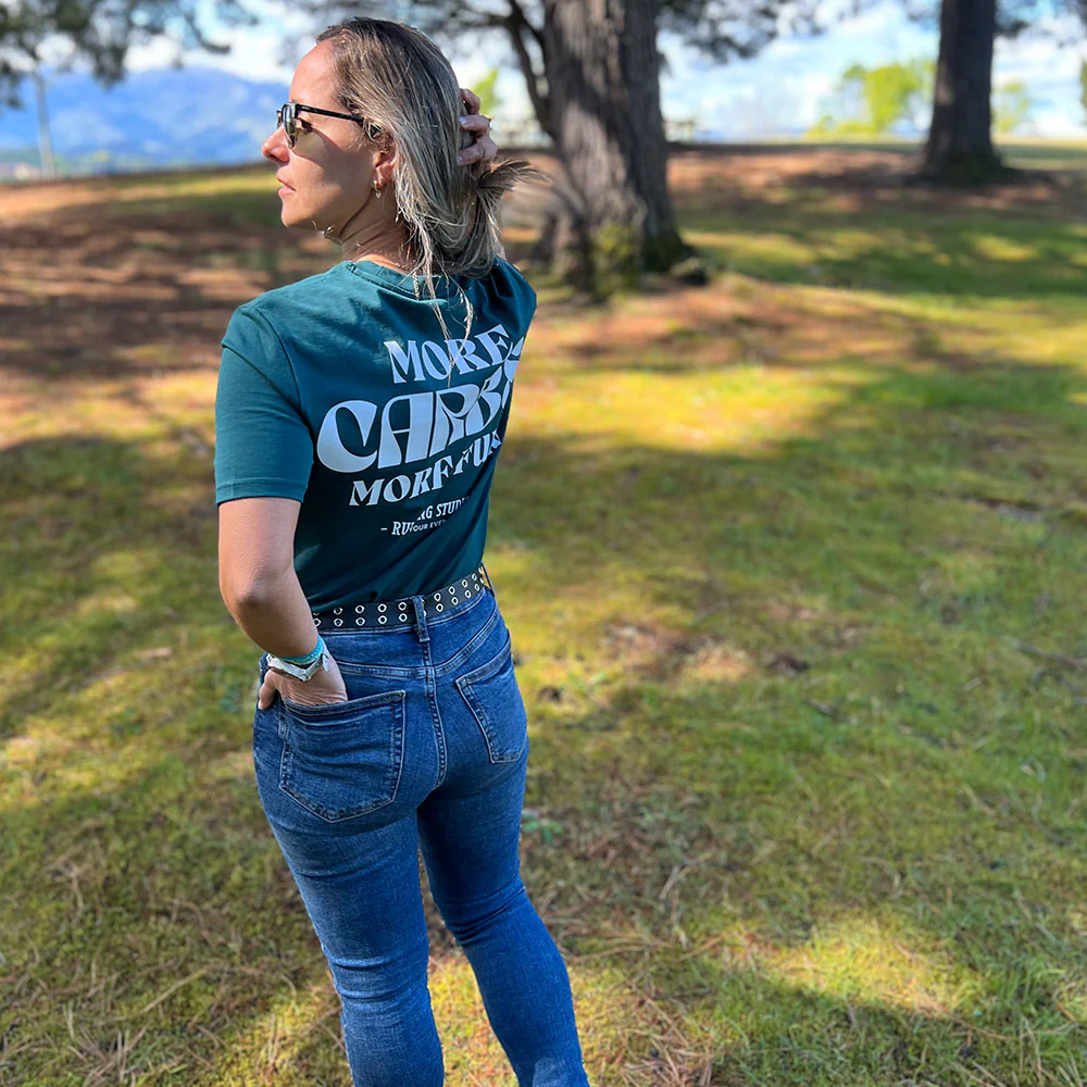 CAMISETA FIND YOUR EVEREST - MORE CARBS MORE FUN - Mori - Imagen 5