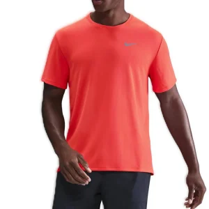 Camiseta Dri-Fit UV Miler Short Sleeve Tee