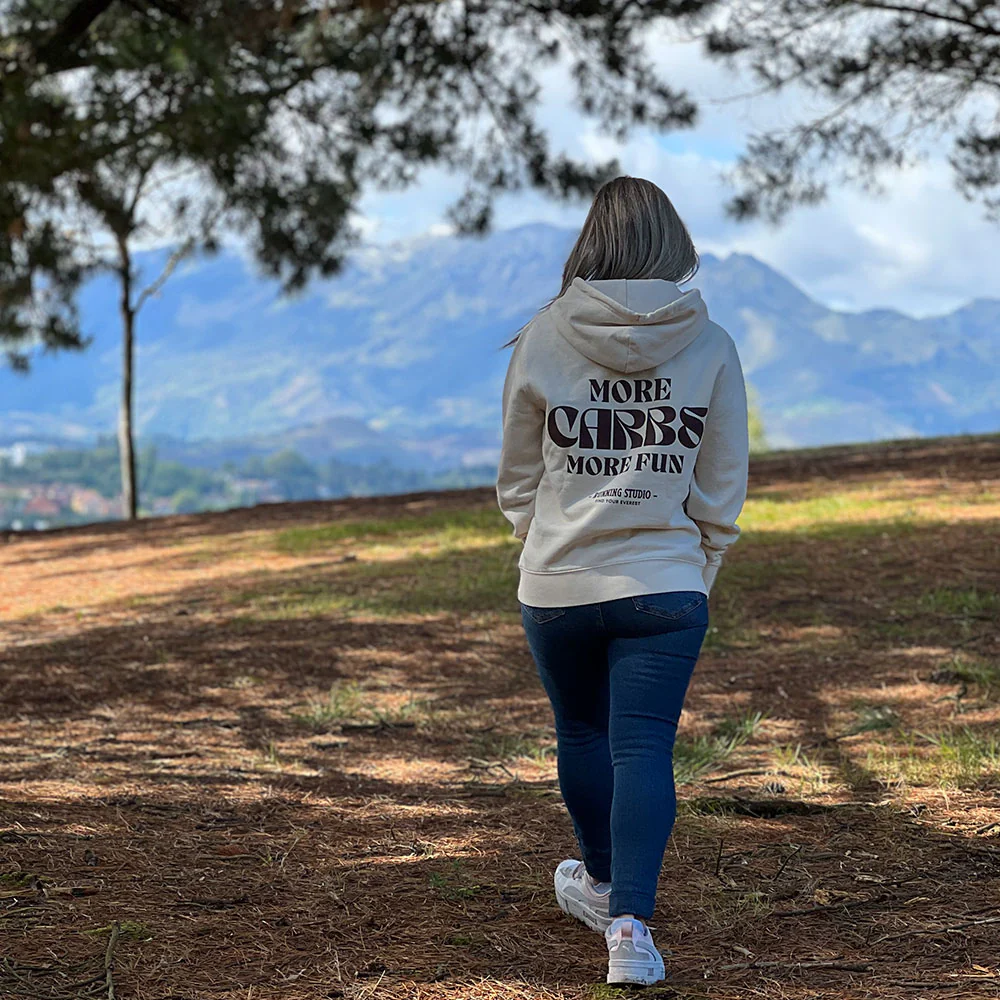 SUDADERA FIND YOUR EVEREST - MORE CARBS MORE FUN - Mangata - Imagen 8