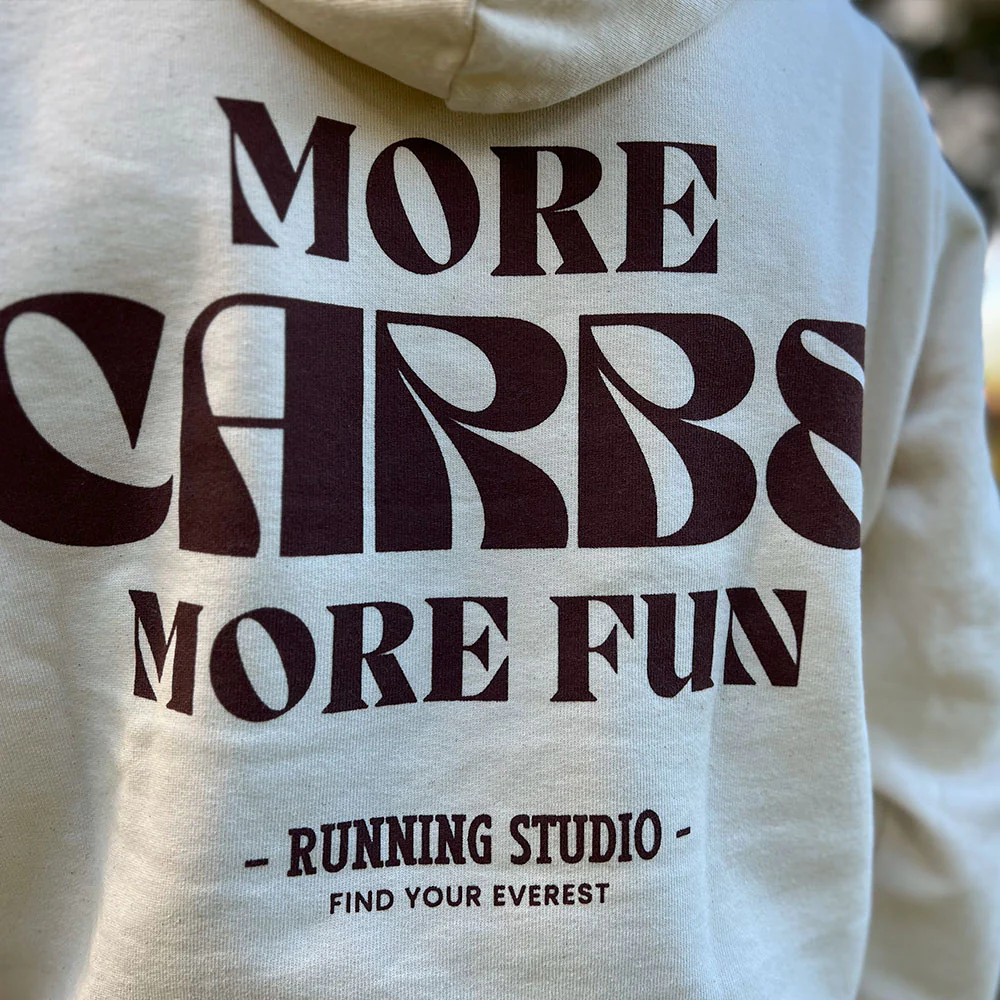 SUDADERA FIND YOUR EVEREST - MORE CARBS MORE FUN - Mangata - Imagen 7