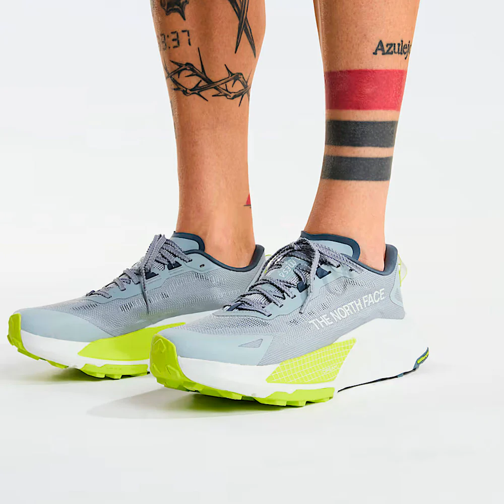 ZAPATILLAS THE NORTH FACE ALTAMESA 500 V2 - Frost Grey / Fizz Lime - Imagen 7
